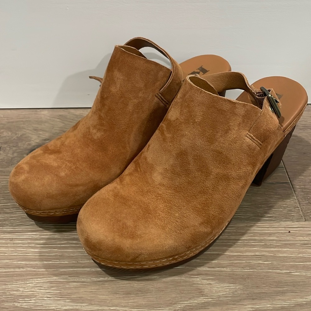 Korks block heel leather clog ladies size 8